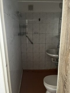 Decebal, Piata Alba Iulia,
